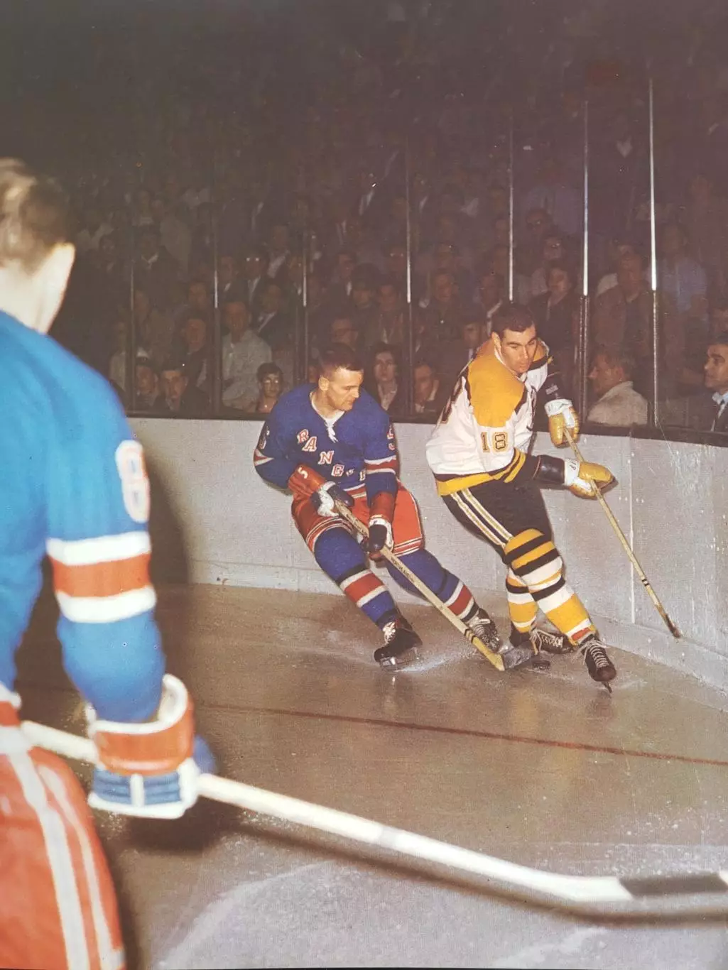 Книга- Фотоальбом Хоккей 7