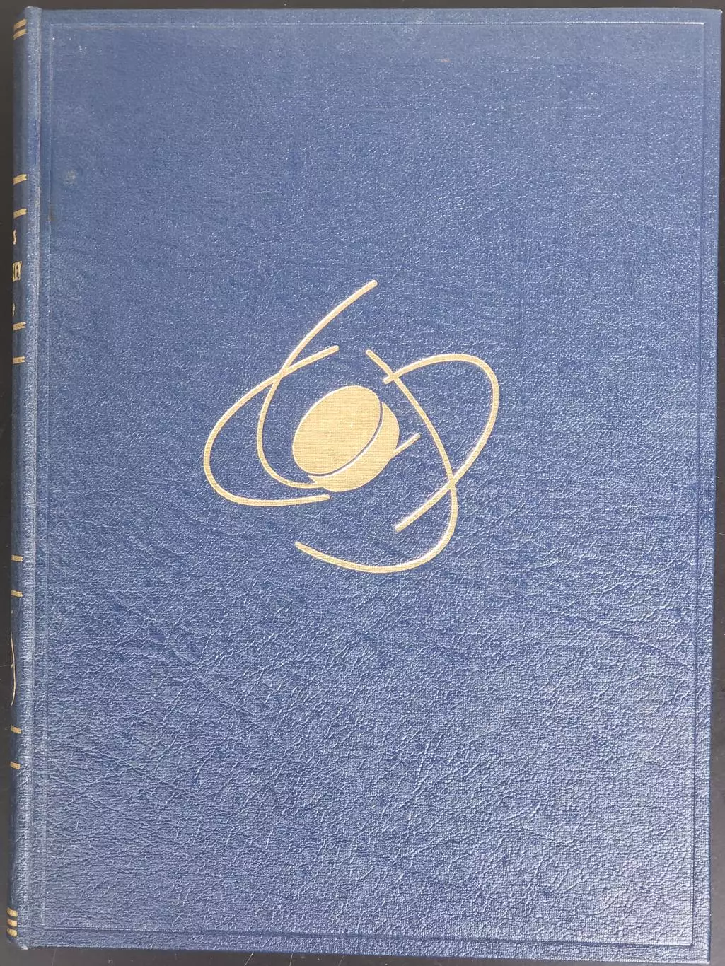 Книга- Фотоальбом Хоккей 1969