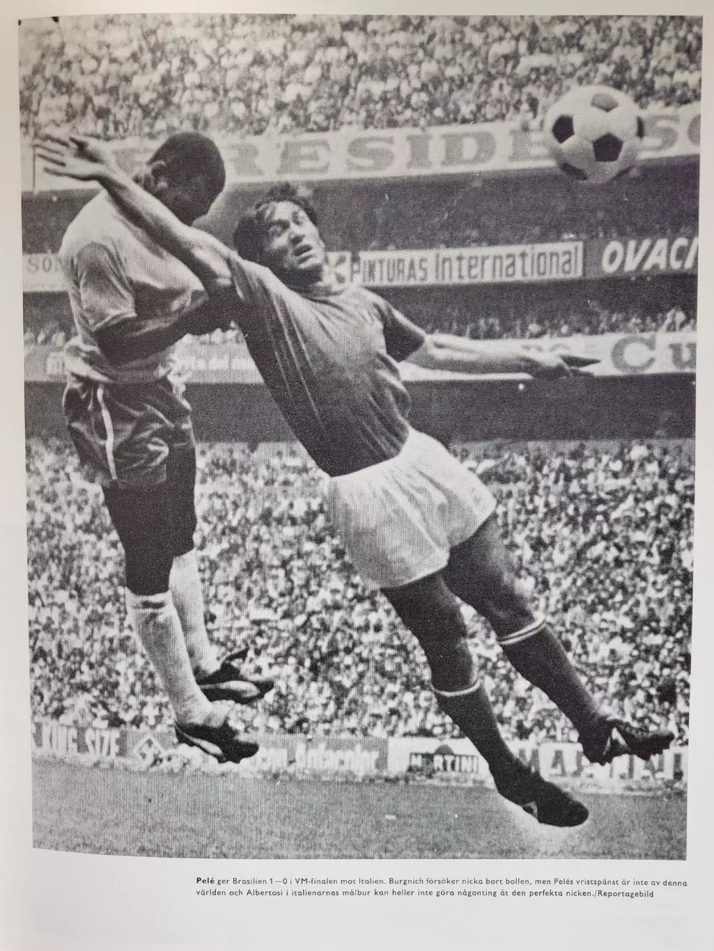 Книга -Фотоальбом ФУТБОЛ 1971 2