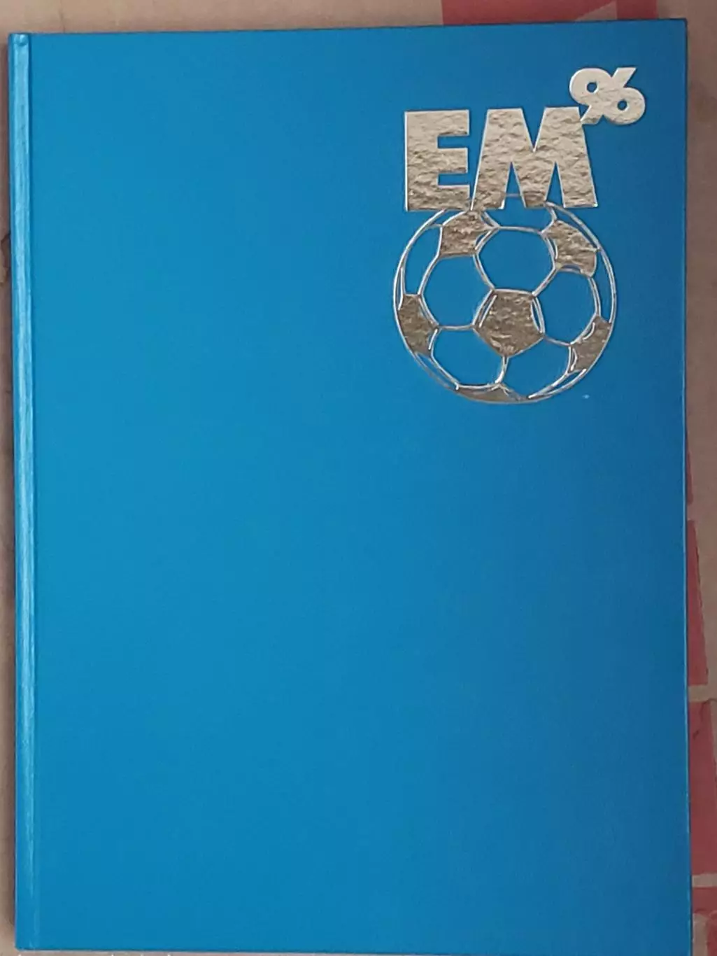 Книга- Фотоальбом ЧЕ- 92 5