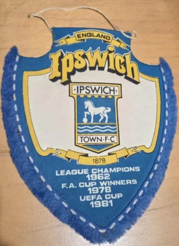 Вымпел ФК Ипсвич Таун (1989) / Pennant FC Ipswich Town (1989)