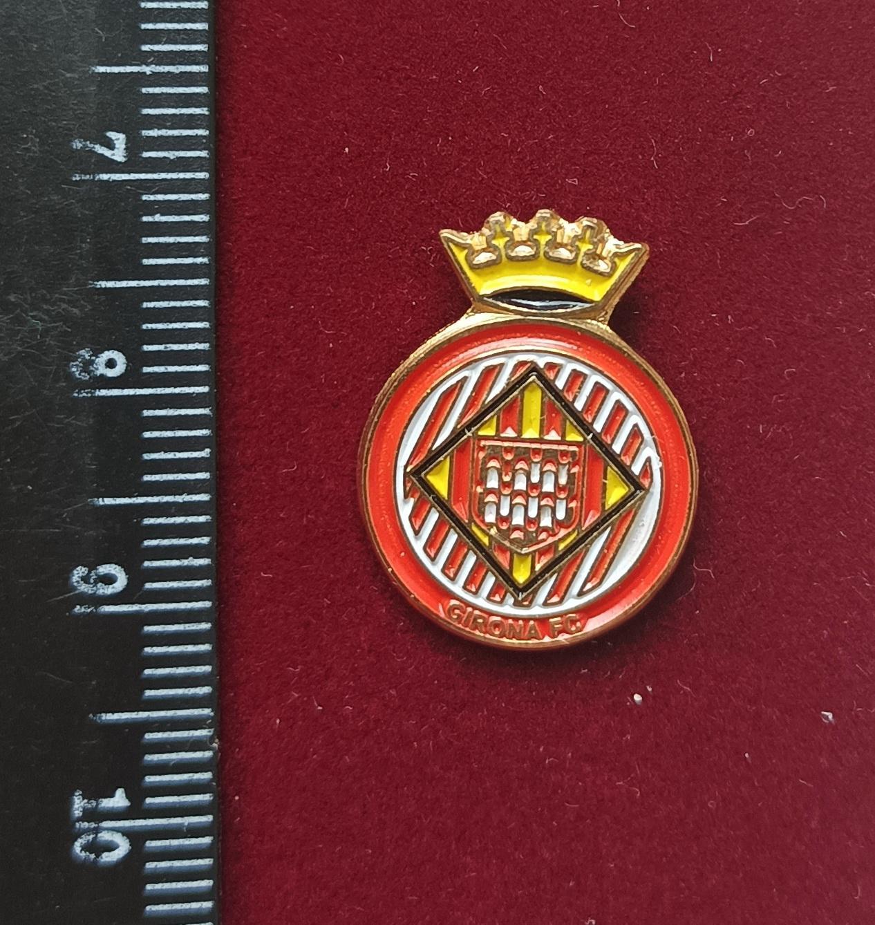 Значок ФК Жирона Испания (официальный)