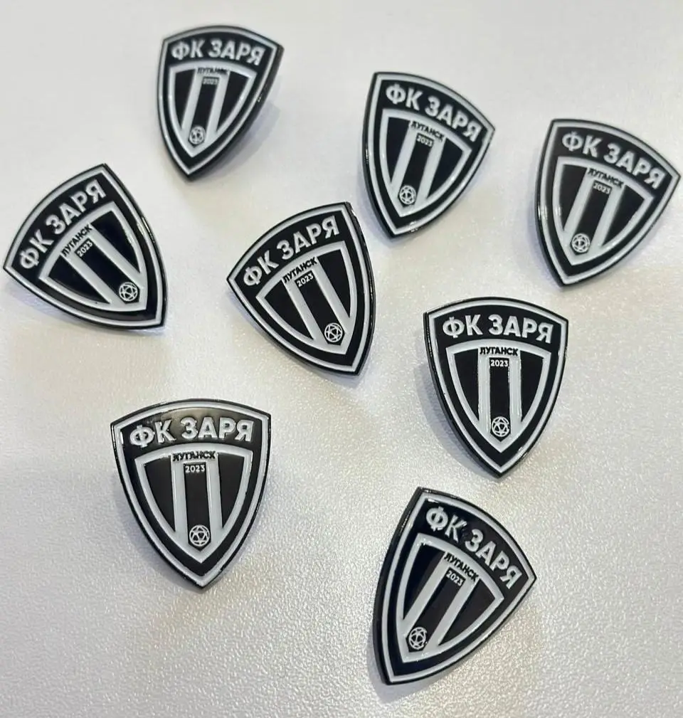 Официальный значок фк Заря Луганск, ЛНР. 3