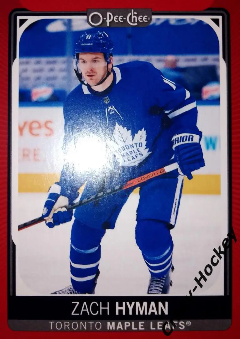 Base card / Red Border / Toronto Maple Leafs / Zach Hyman