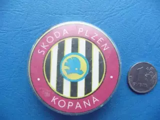 Значок ФК Шкода Пльзень (Чехословакия).