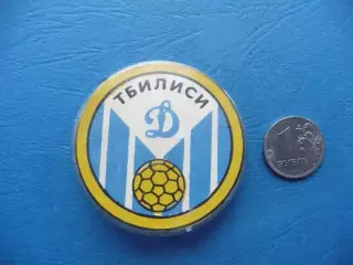 Значок ФК Динамо Тбилиси. Эмблема.