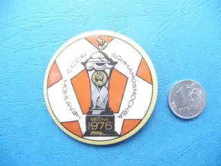 Значок ФК Динамо Москва - Чемпион СССР 1976г (весна)