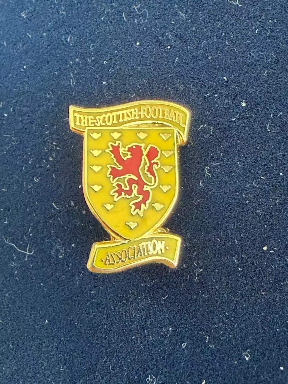 … , Ассоциация футбола Шотландии. Официальный знак-., . ,. -......-.