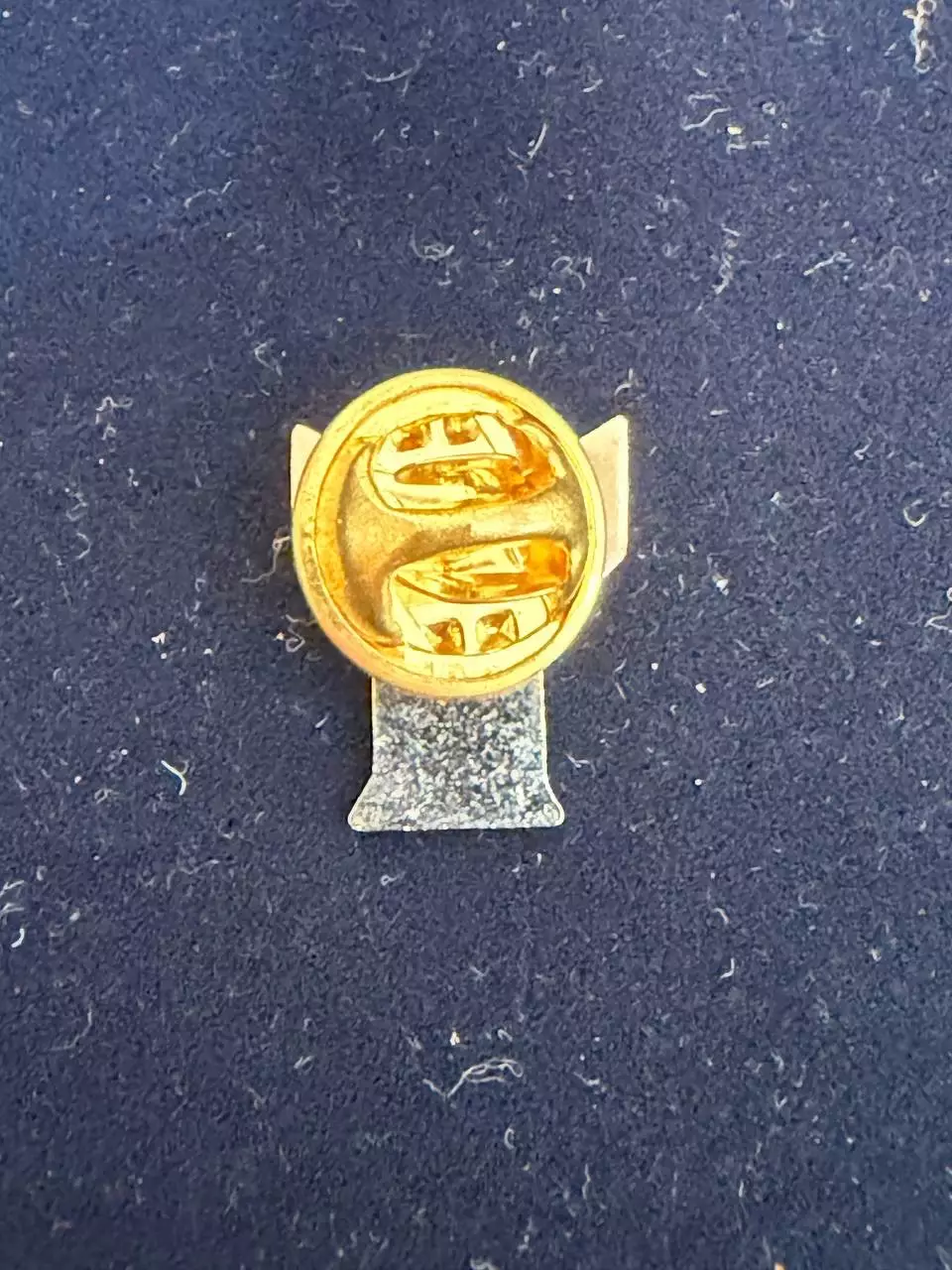 … .. -Федерация футбола Фарерских островов. Официальный знак.., . ,. -......-. 1