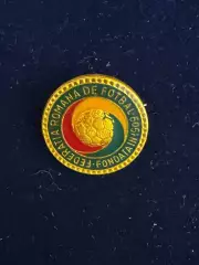 … . . Федерация футбола Румынии. Официальный винтажный зна .-,.., . ,. -......-.