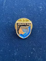 . . -,.., Аталанта. Официальный знак.,. -......-.