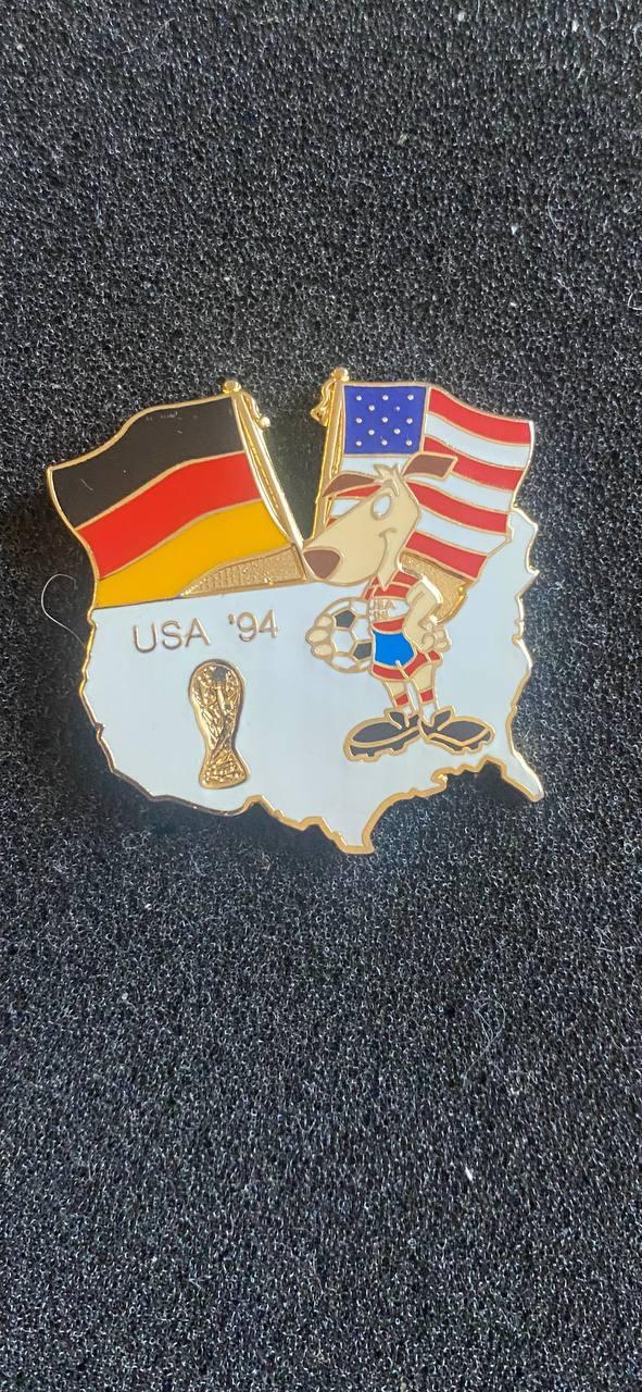 Официальный знак чемпионата мира в США 1994