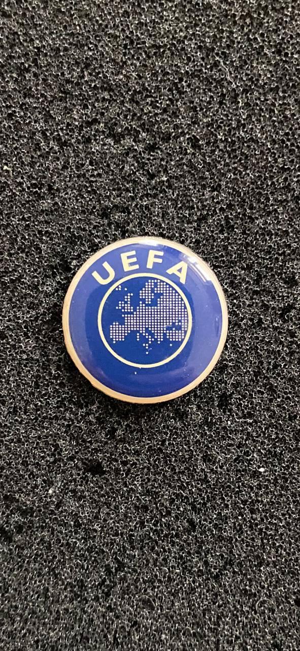 УЕФА официальный знак