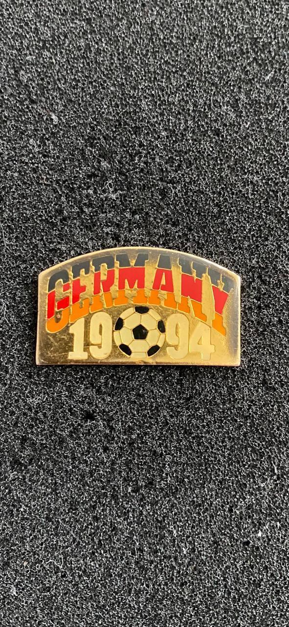 Чемпионат мира 1976 в Мексике сборная Германии официальный знак