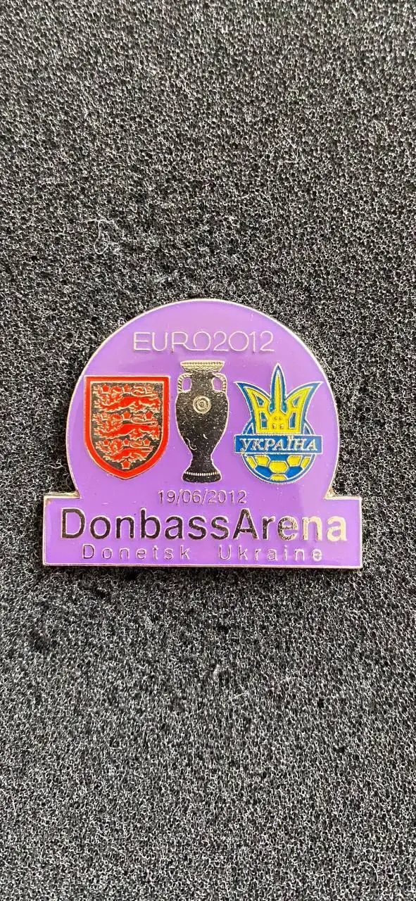 Англия украина евро 2012 официальный знак