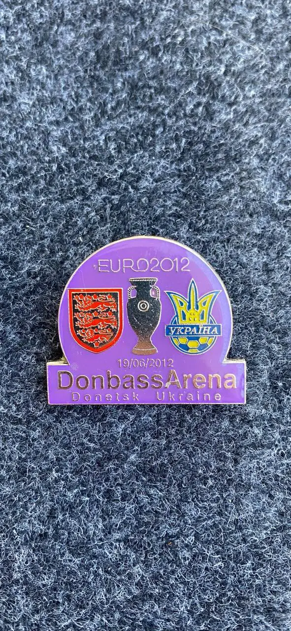 .... Евро 2012 Англия украина официальный знак