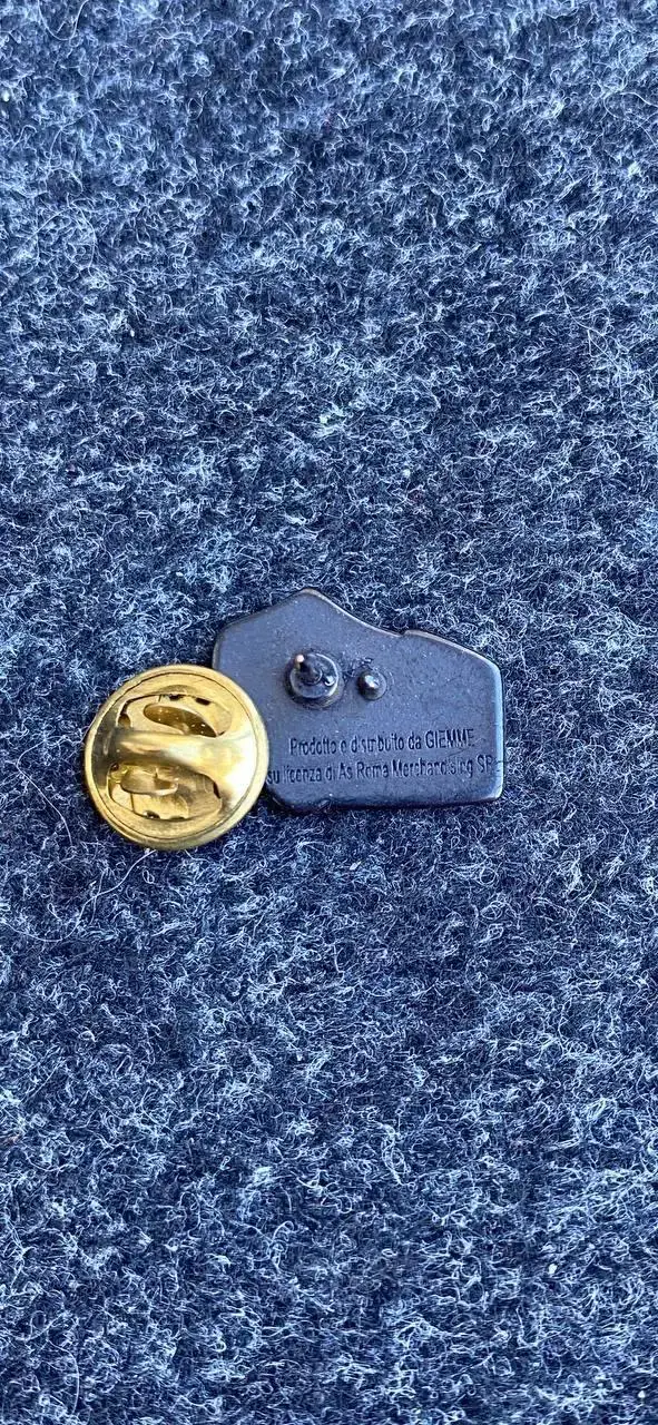 .....Рома. Официальный знак 1