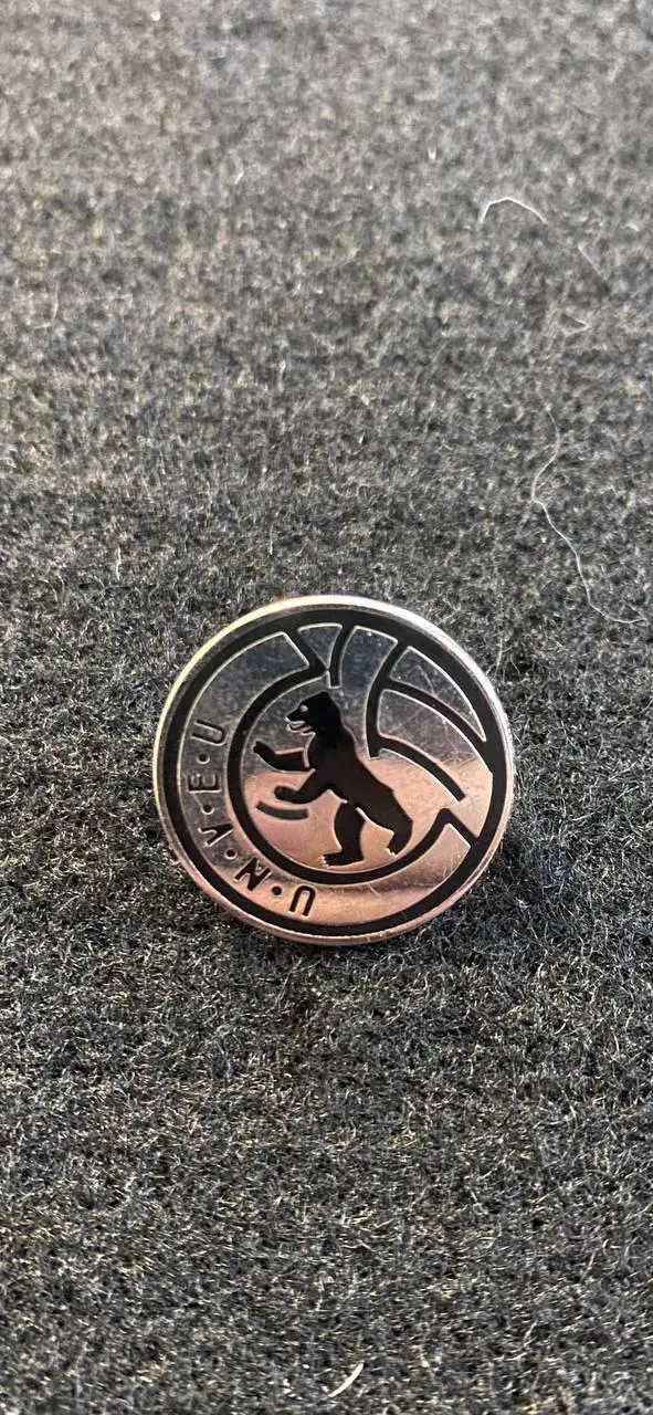 ….. . Унисон Берлин. Официальный знак …..