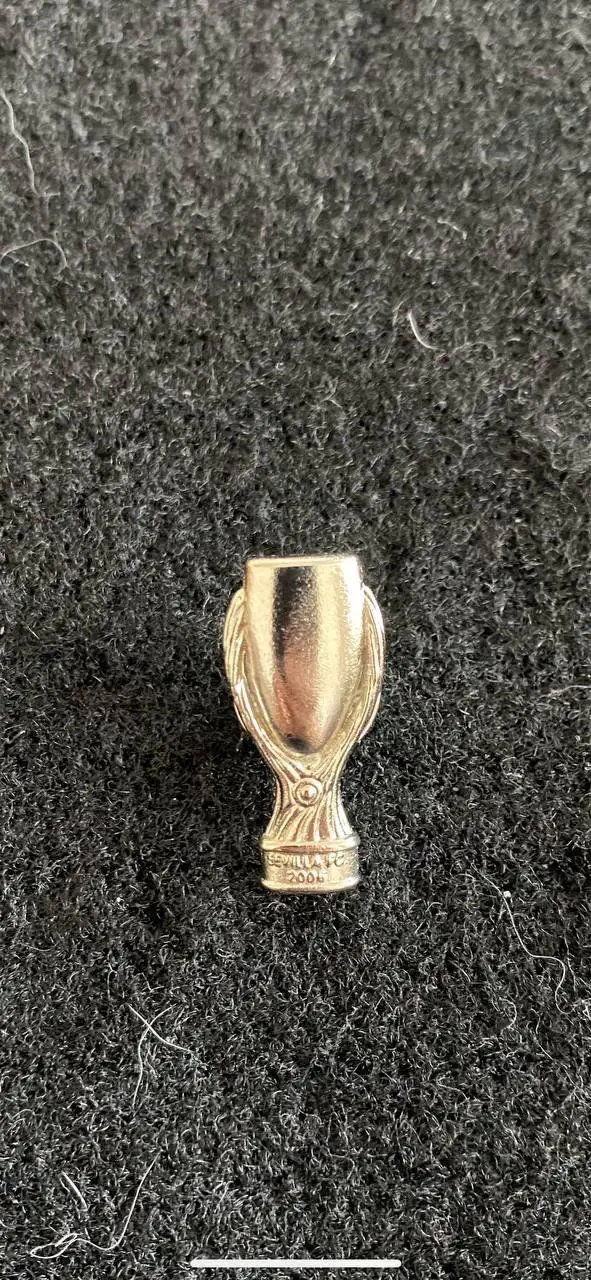 … . .. Севилья….....