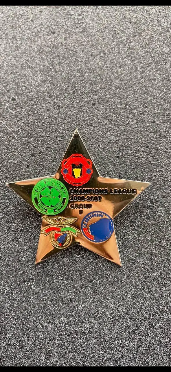 ….. . Манчестер Юнайтед. ......