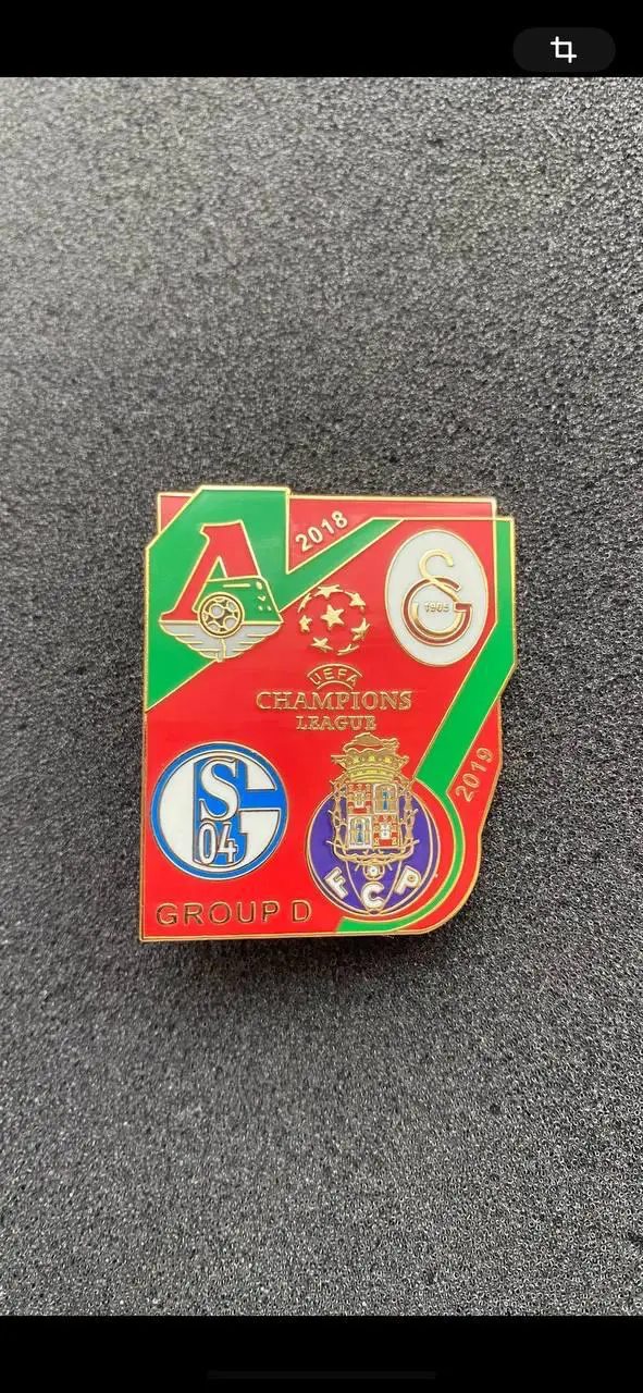 …-.. . . Локомотив-. --.-.