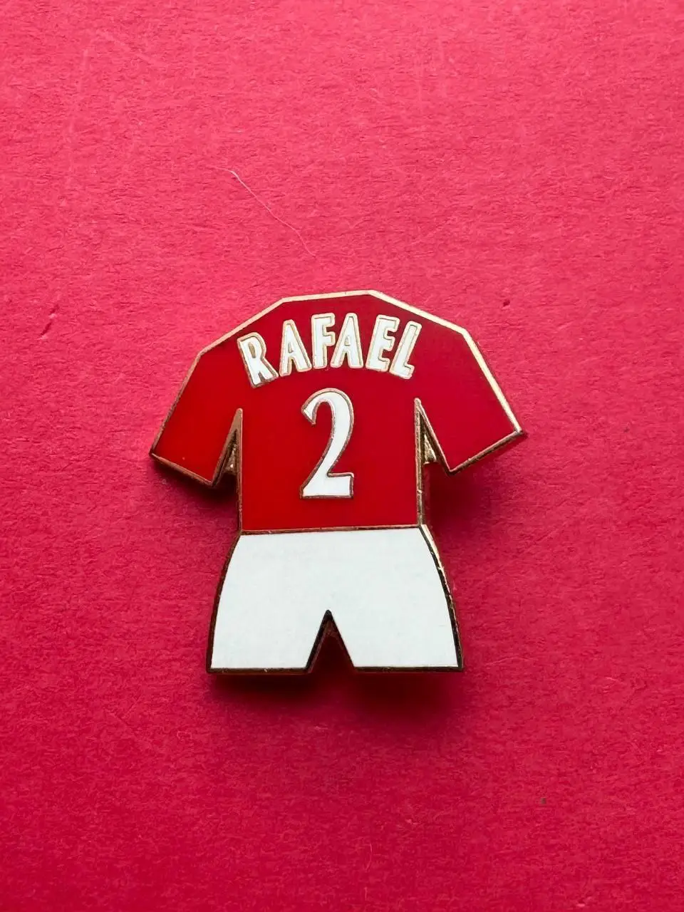 . .- . --Рафаэль.-/ .--, --.