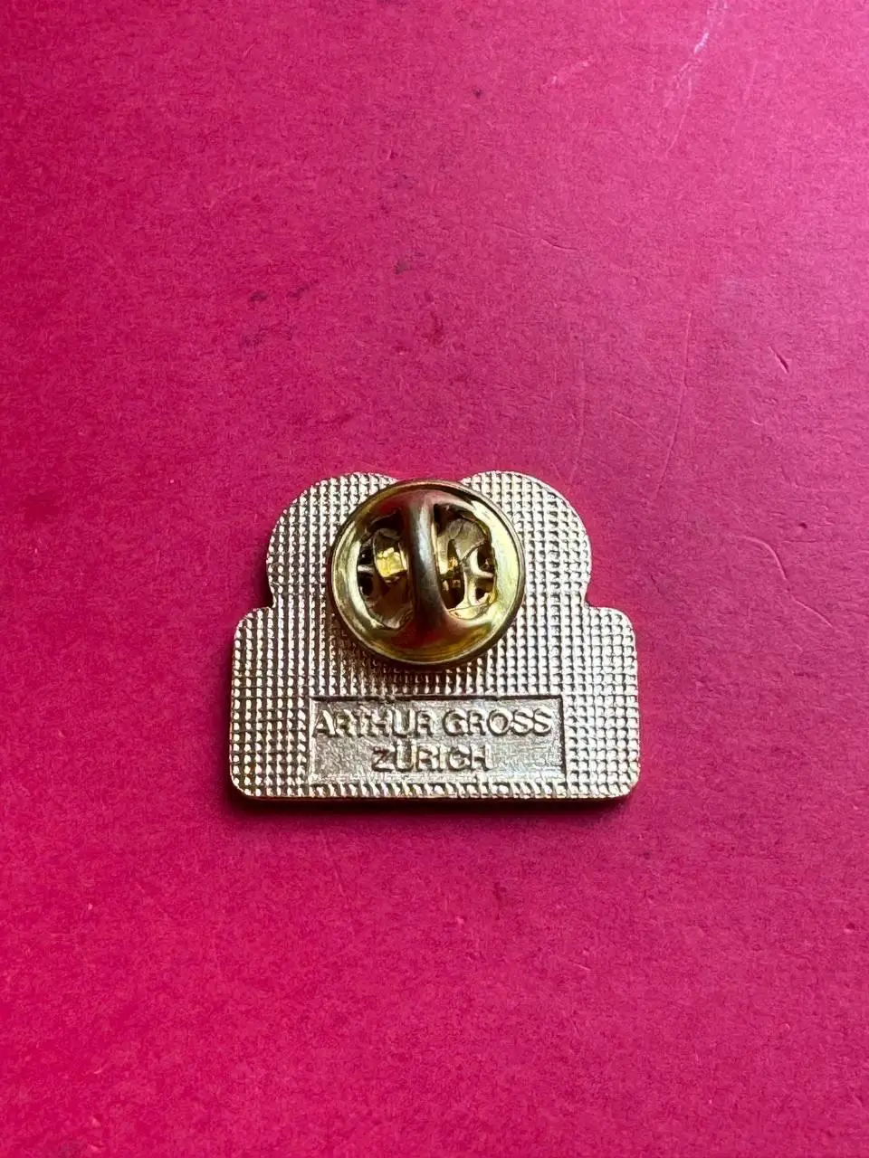 ...... ФИФА. Официальный знак 1