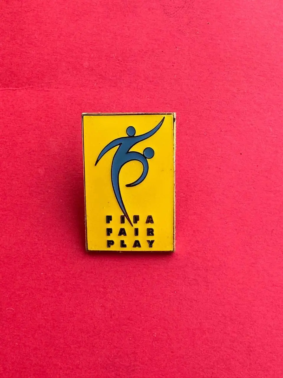 .,. ФИФА. Официальный знак...-,