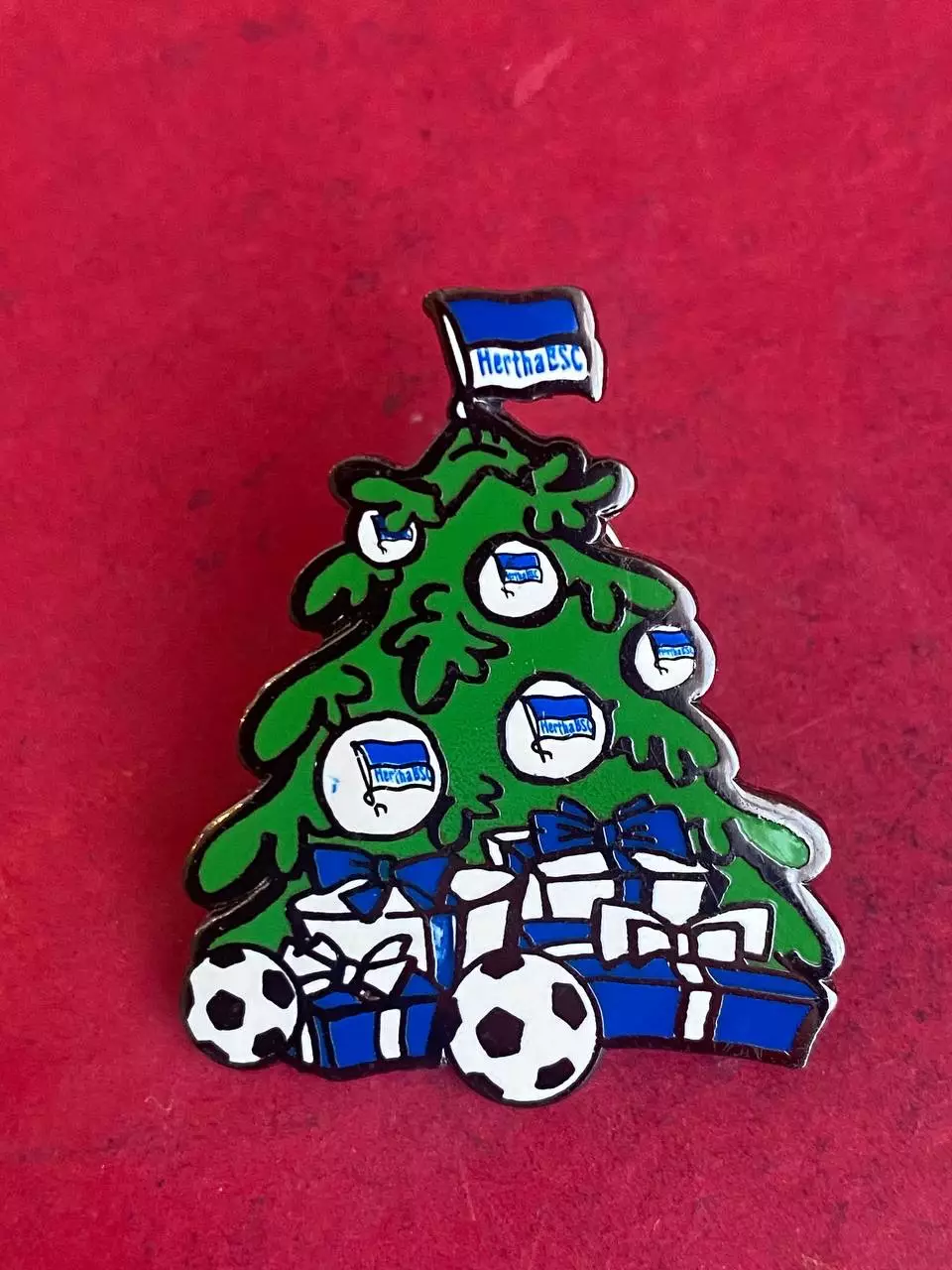 .. .. -.ФК Герта Берлин. Официальный знак.,,,, ......-.