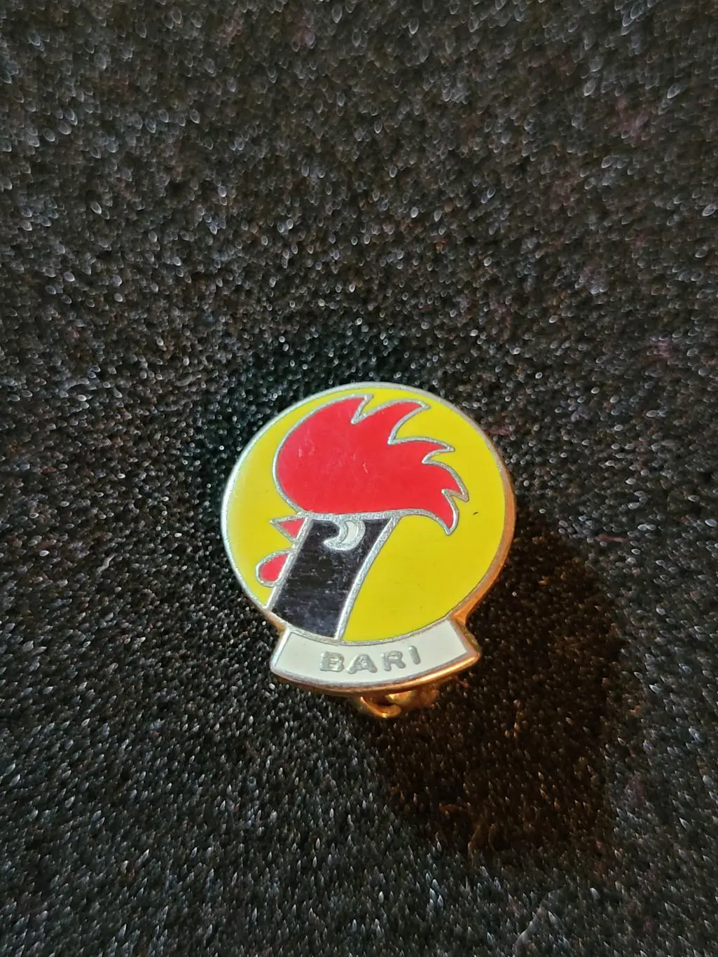 ФУТБОЛЬНЫЙ КЛУБ (ФК) БАРИ ИТАЛИЯ