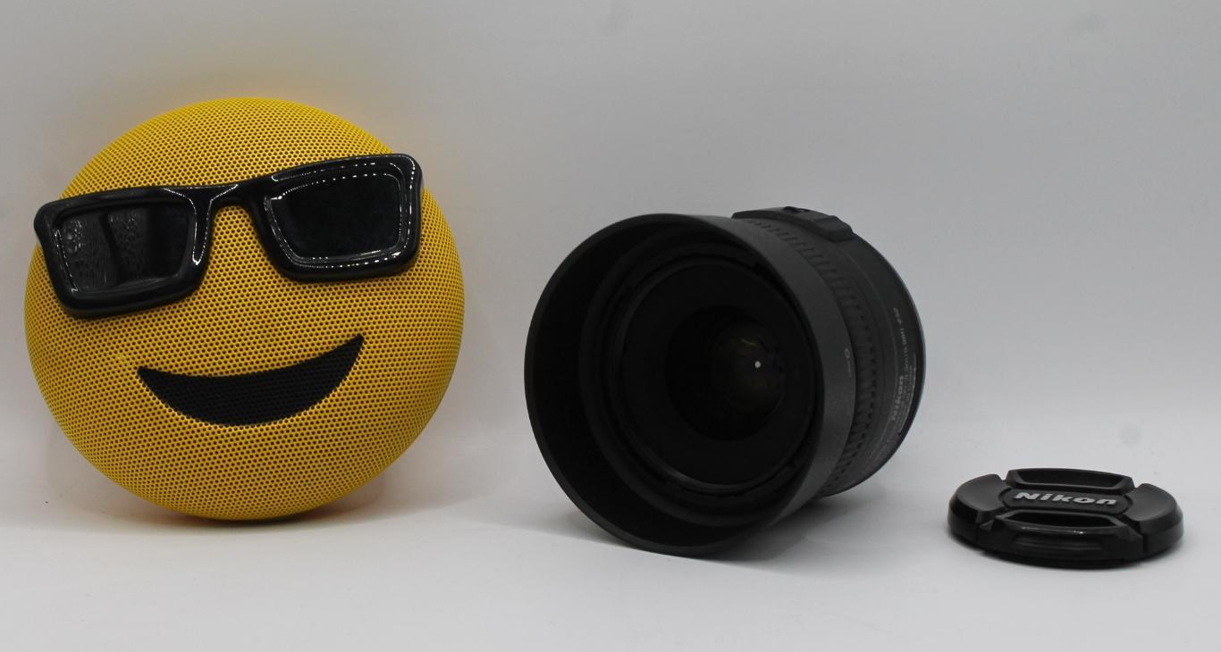 Об'єктив Nikon 35mm f/1.8G AF-S DX 1