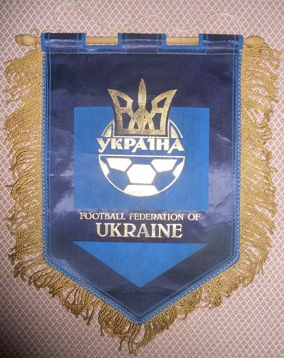вимпел 36х31 Україна,федерація футболу офіц./Ukraine football federation pennant