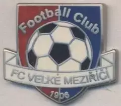 футбол.клуб Вельке-Мезіржичі (Чехія) ЕМАЛЬ /FK Velke Mezirici,Czech football pin