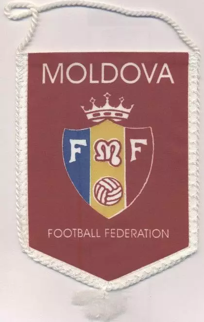 вимпел 18х13 федерація футболу Молдова / Moldova football federation pennant