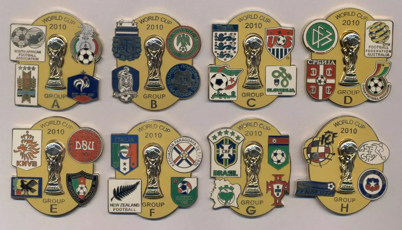 Чемп-т Світу ЧС-2010, 8 груп ЕМАЛЬ ЕКСКЛЮЗИВ'3D' /World Cup 2010: 8 pin's badges