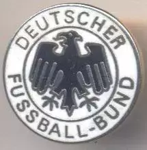 Німеччина-ФРН,федерація футболу12 ЕМАЛЬ/Germany football federation enamel badge