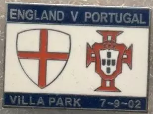 матч Англія-Португалія 2002 ЕМАЛЬ / England-Portugal football match enamel badge