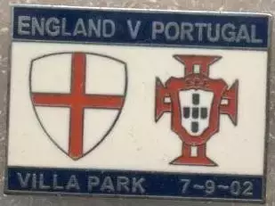 матч Англія-Португалія 2002 ЕМАЛЬ / England-Portugal football match enamel badge
