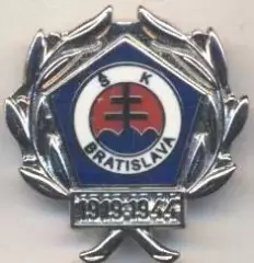 футбол.клуб ШК Братислава (Словаччина) ЕМАЛЬ/SK Bratislava,Slovak football badge