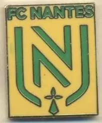 футбол.клуб Нант (Франція)7 ЕМАЛЬ / FC Nantes, France football enamel pin badge