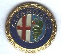 автомобиль Альфа Ромео, №3, тяжелый металл / Alfa Romeo car pin badge