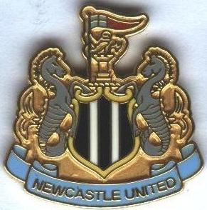 футбол.клуб Ньюкасл (Англія)ЕМАЛЬ більший /Newcastle United,England football pin