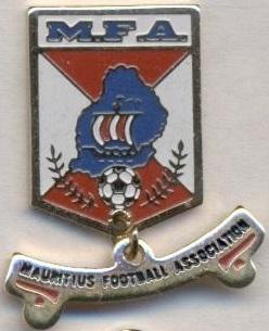 Маврикій, федерація футболу,офіц. важмет/Mauritius football federation pin badge