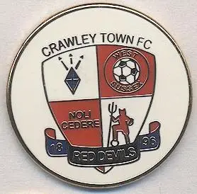 футбол.клуб Кроулі (Англія)1 ЕМАЛЬ / Crawley Town FC, England football pin badge