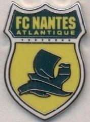 футбол.клуб Нант (Франція офіц2 ЕМАЛЬ/FC Nantes,France football enamel pin badge
