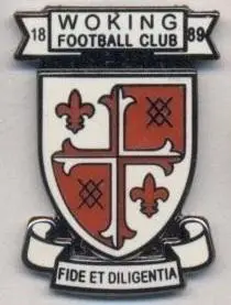 футбол.клуб Вокінг (Англія)1 ЕМАЛЬ / Woking FC,England football enamel pin badge