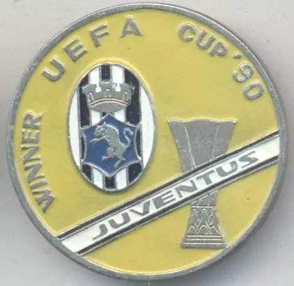 футбол.клуб Ювентус (Італія)1 1990 алюміній / FC Juventus, Italy football badge