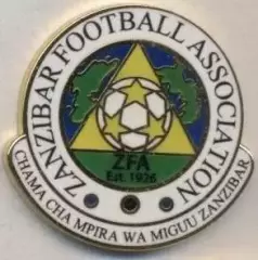 Занзібар, федерація футболу, №5, ЕМАЛЬ / Zanzibar football federation pin badge