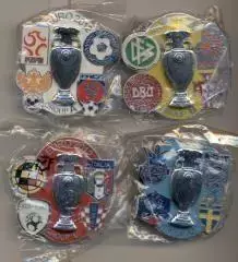 Чемп-т Європи 2012,колекція 4 групи,ЕМАЛЬ ЕКСКЛЮЗИВ/Euro 2012 4 group pin badges