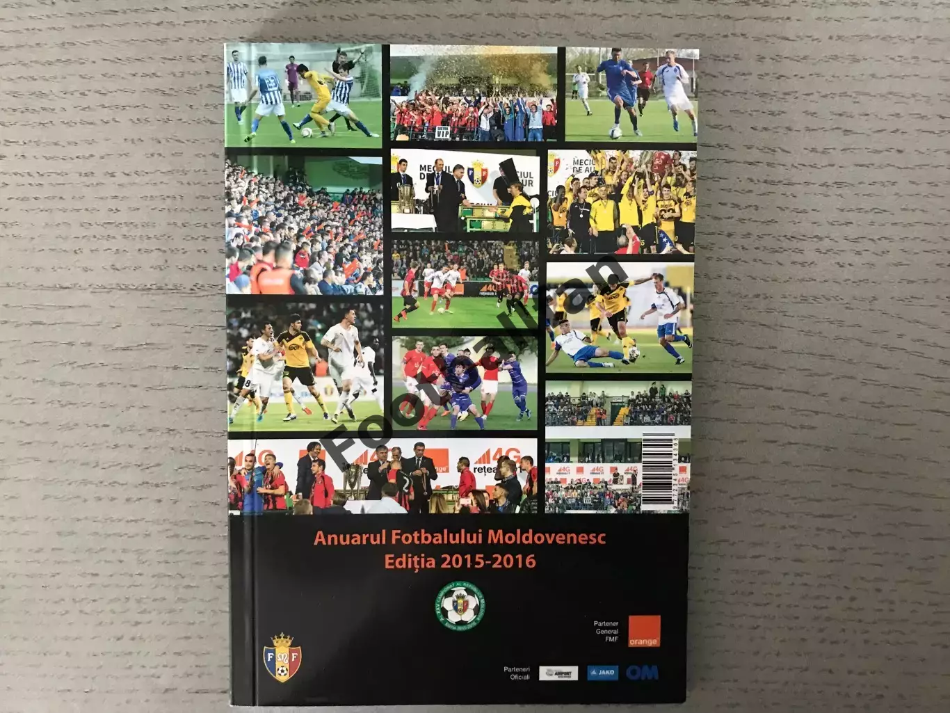 Ежегодник молдавского футбола . Сезон 2015 - 2016 .